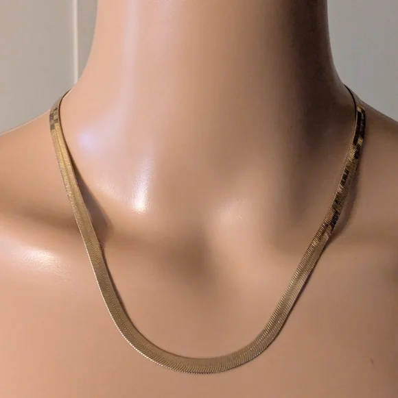 Classic Vintage Gold Plated Herringbone Necklace - Picture 9 of 10